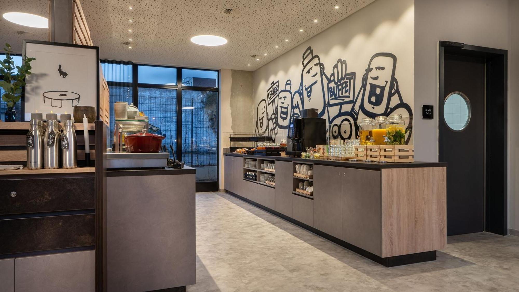 Holiday Inn - The Niu, Keg Hamburg Ost By Ihg Экстерьер фото