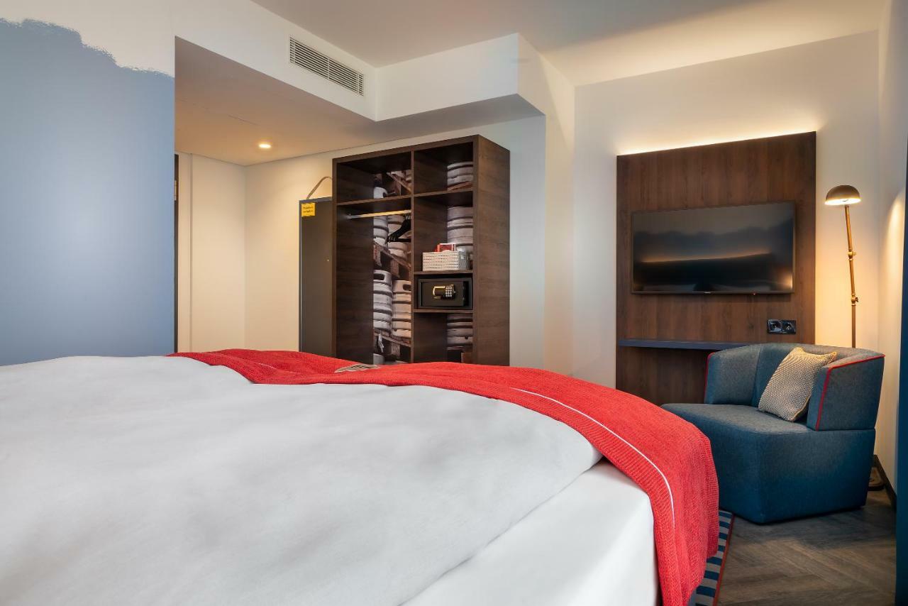 Holiday Inn - The Niu, Keg Hamburg Ost By Ihg Экстерьер фото